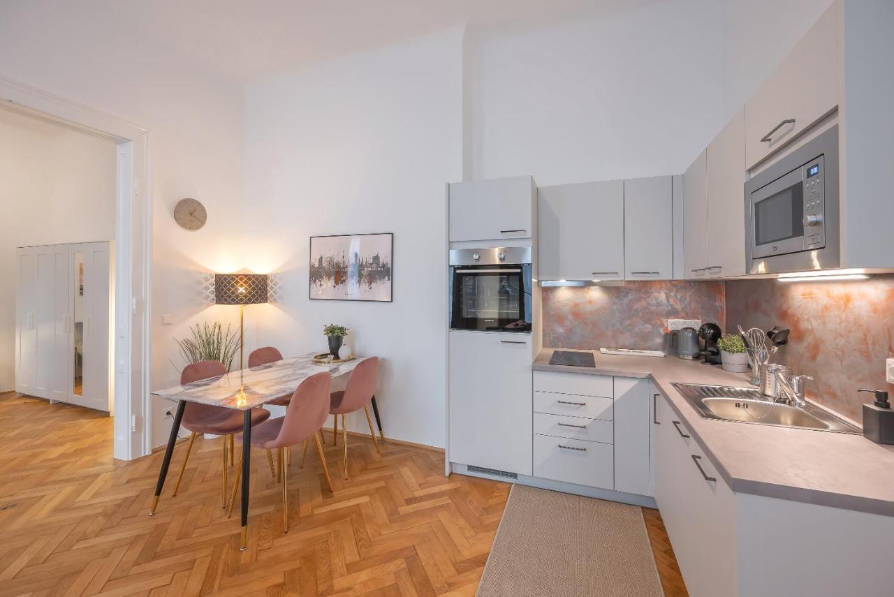 Cosy City Center Apartment Wiedeń Zewnętrze zdjęcie